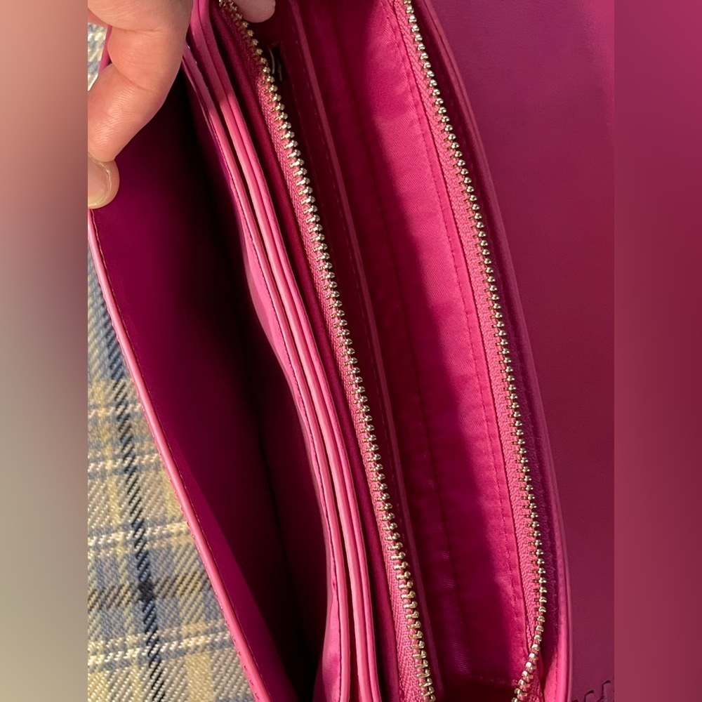 Mario Valentino Hot Pink Purse with cream tassel perfect for Barbie trend - Picture 7 of 12